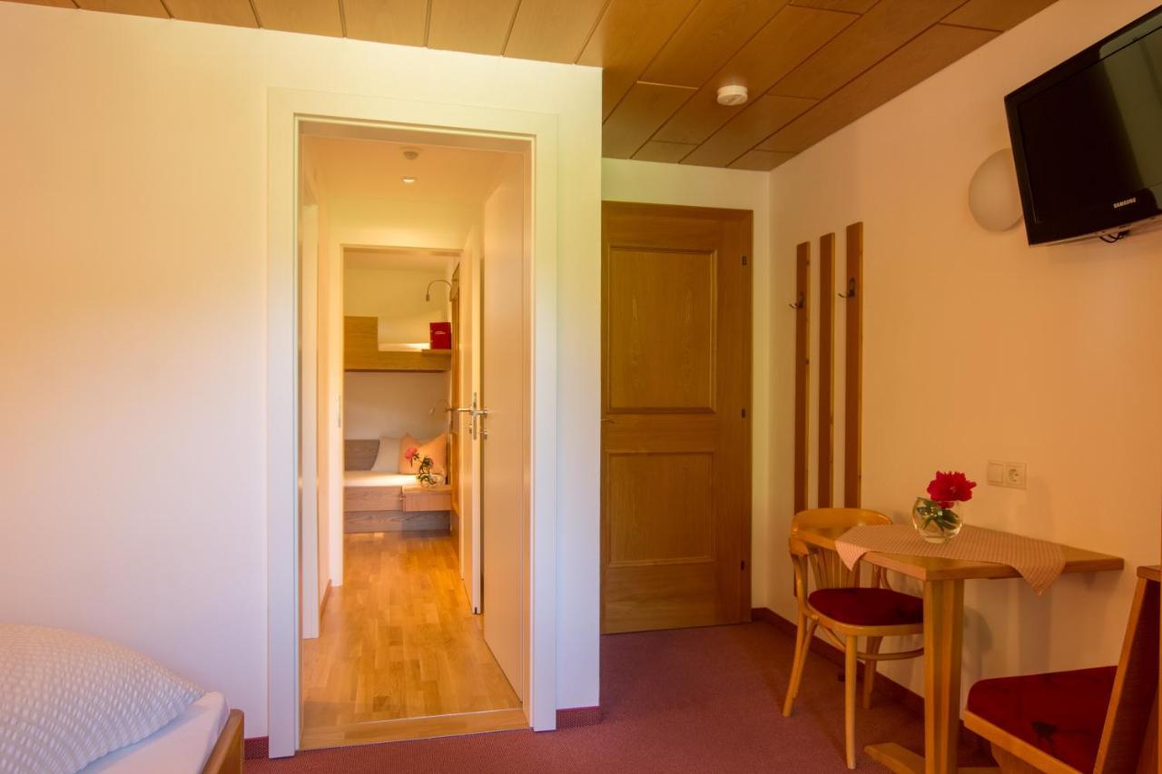 Pension Christophorus Hotel Garni Partenen Luaran gambar