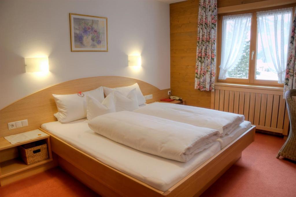 Pension Christophorus Hotel Garni Partenen Bilik gambar